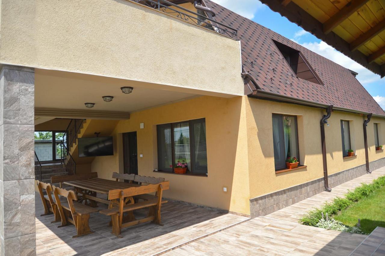Guest House Erida Trastenik Buitenkant foto